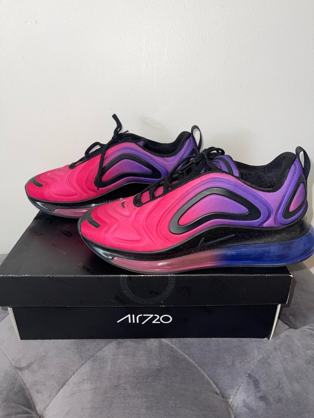 Nike Women's Air Max 720 sneakers in the "Sunset" colorway